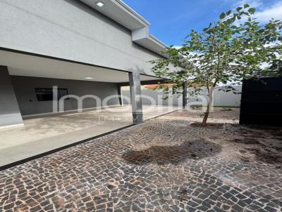 Casa para Venda, em Rio Verde, bairro GAMELEIRA 2, 3 dormitrios, 2 banheiros, 1 sute, 2 vagas